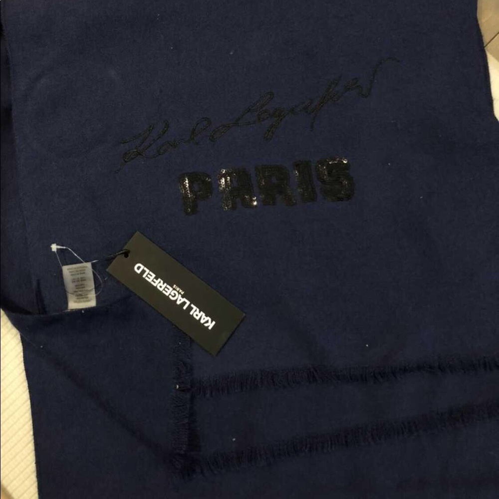 Karl Lagerfeld scarf